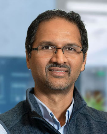 portrait of Anant Madabhushi