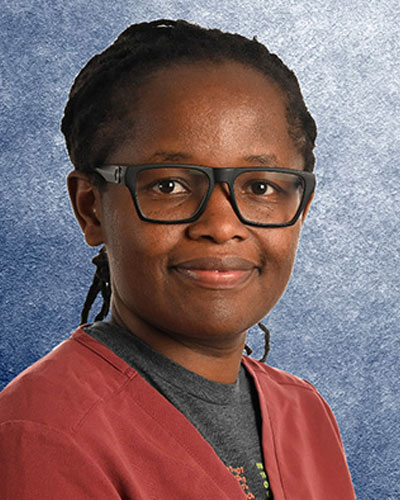 portrait of Judy Gichoya