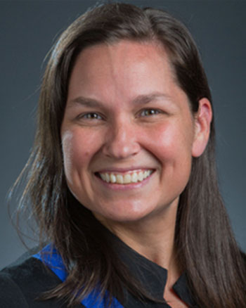 portrait of Melanie Lawrence